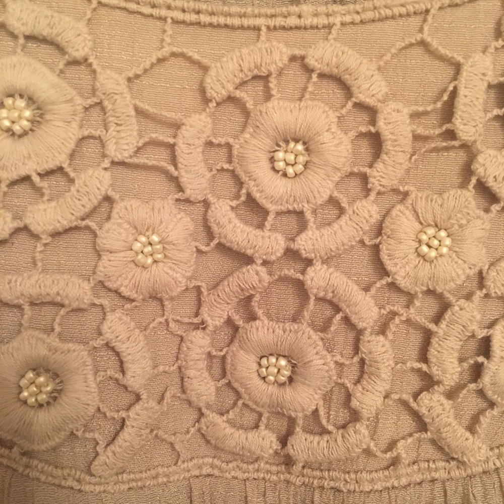 Tan 3/4 Sleeve Blouse Size L - Picture 3 of 5